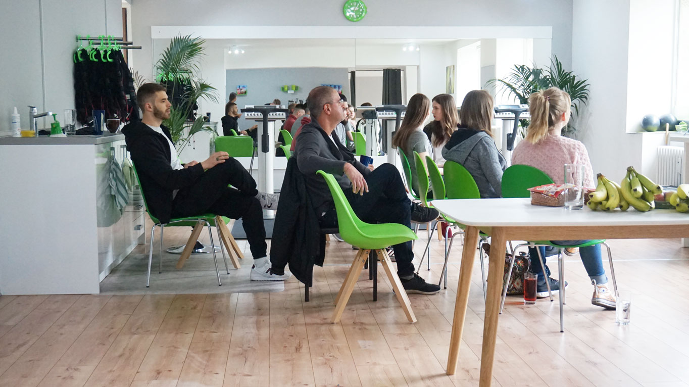 Dank Fortbildungen halten wir unsere Stellung als Experten des EMS-Trainings